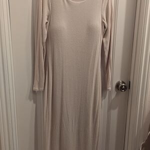 Elegant Cream Long Sleeve Dress